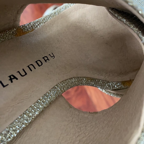 Chinese Laundry Heels - Picture 8 of 13